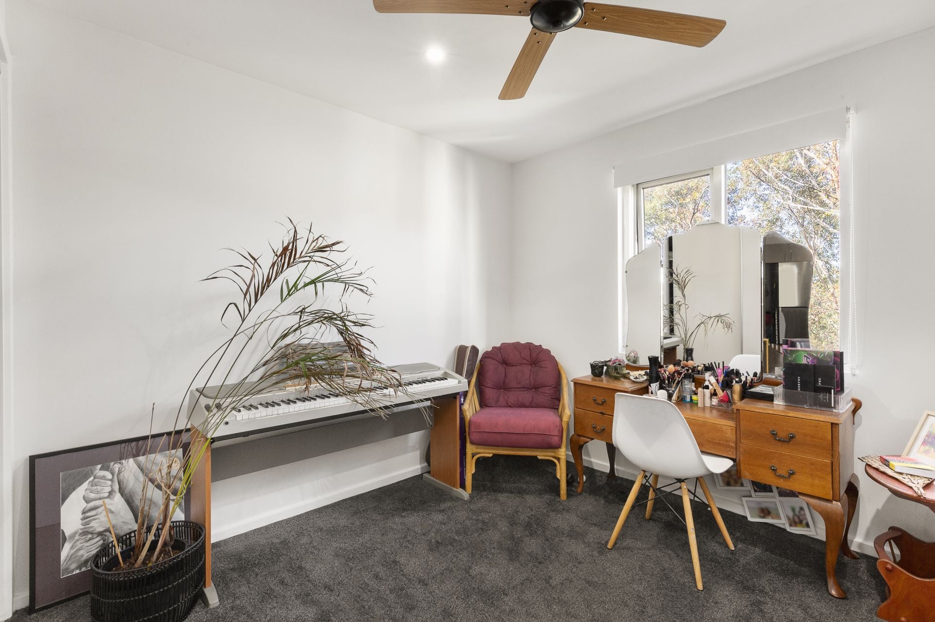 Parkside Serenity, Conveniently Positioned