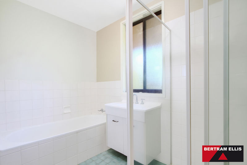 76 Livingston Avenue, Kambah - Thumbnail 8