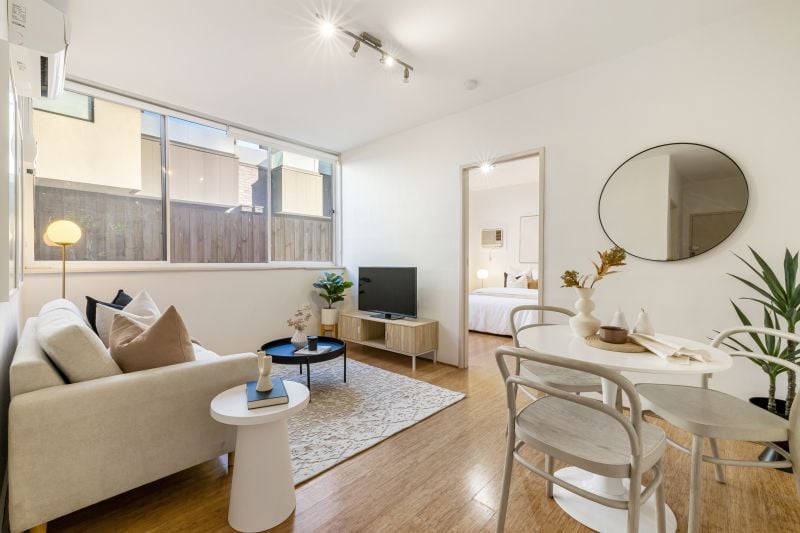 11/247 Heidelberg Road, Northcote