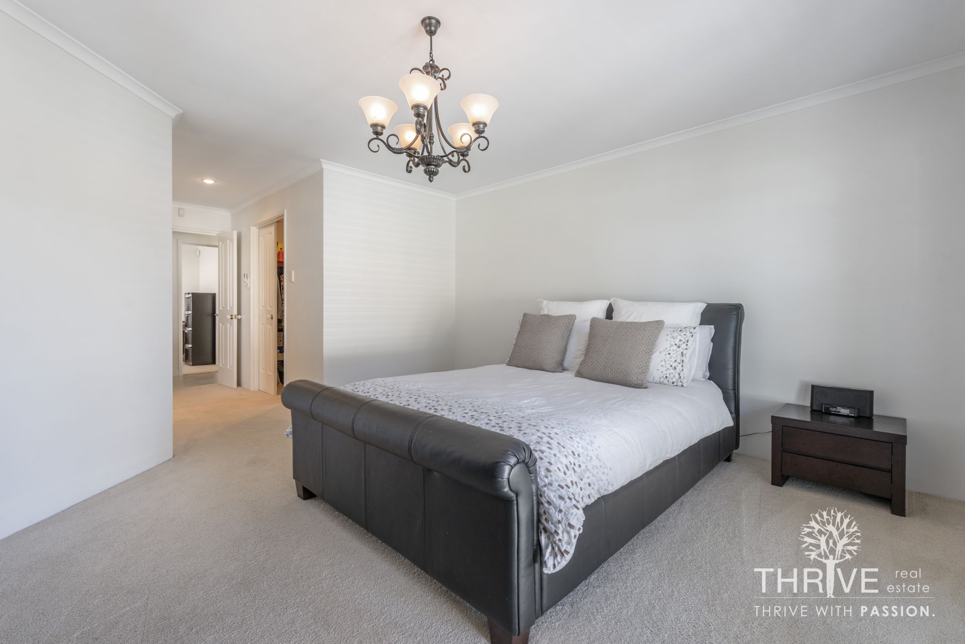 38 Kooralbyn Valley Crescent, Jandakot Thrive Real Estate