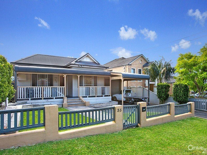 35 Kenneth Avenue, KIRRAWEE, Kirrawee - Thumbnail 2