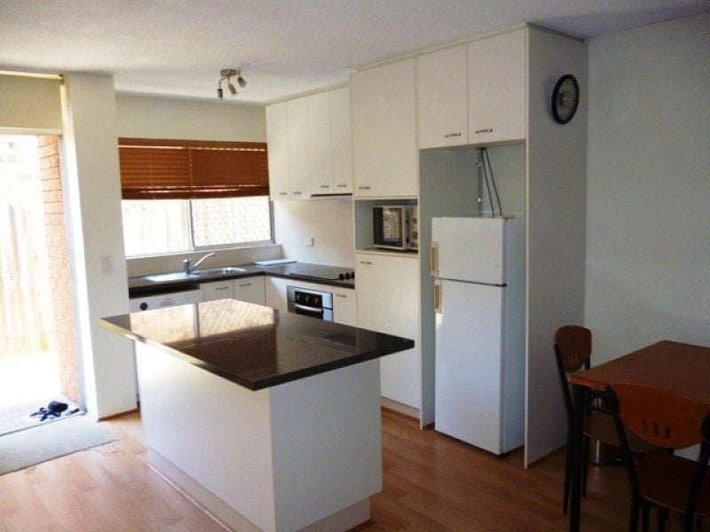 Unit 2/7 Kapala Street Mooloolaba QLD, Mooloolaba - Thumbnail 2