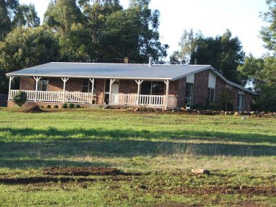 LATROBE, LATROBE, Latrobe - Thumbnail 2