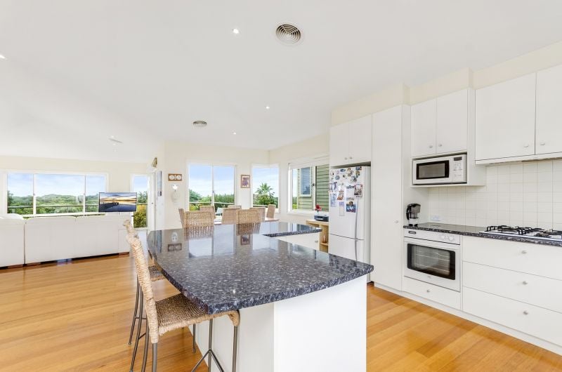 146 Dare Street Ocean Grove VIC, Ocean Grove - Thumbnail 2