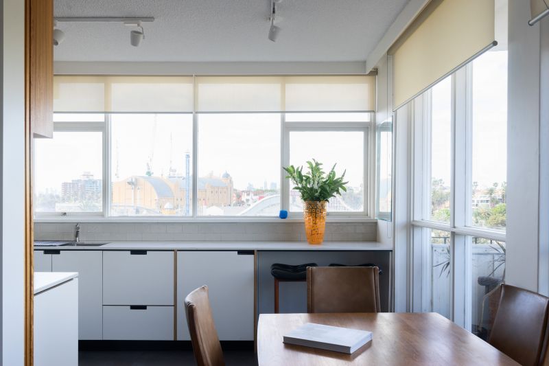 5H/12 Marine Parade, St Kilda