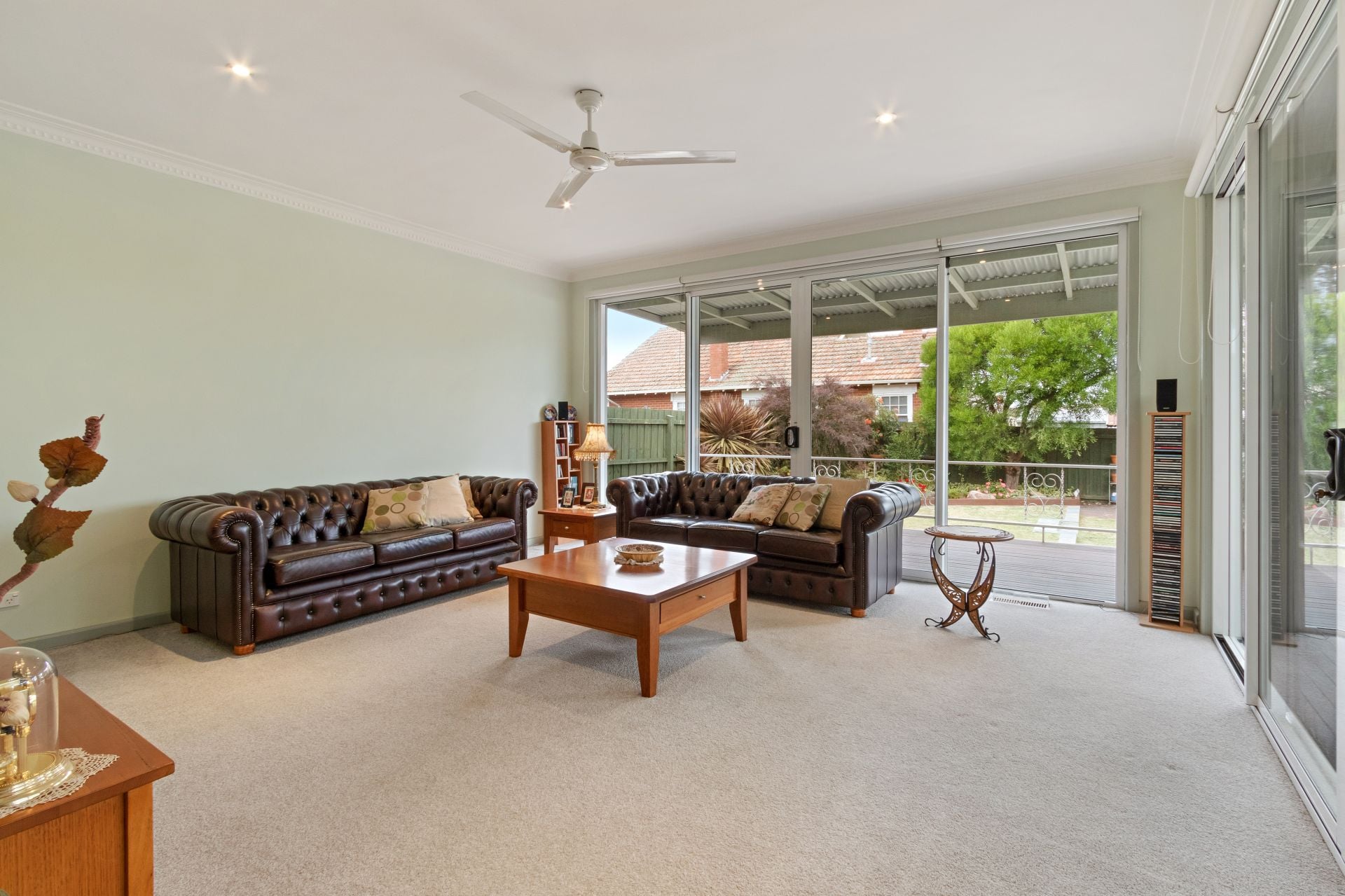 Huge Living And A Great Location