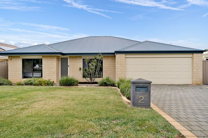 2 Bain Square, Forrestfield