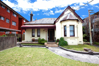 4/71 Warren Road, Marrickville