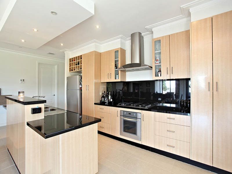 18 ALAIN Avenue SOUTH MORANG, South Morang - Thumbnail 6