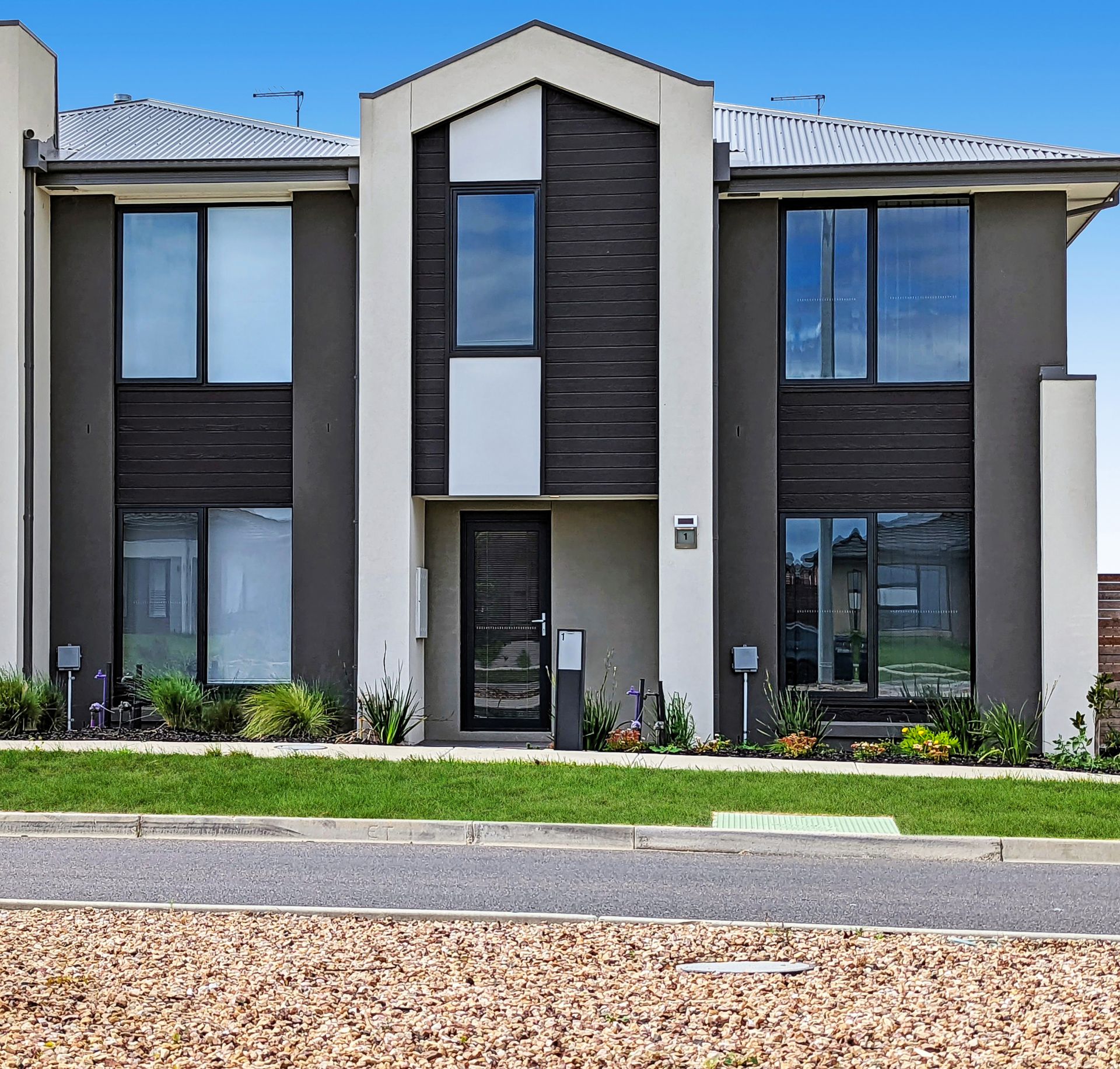 1 Nirvana Way, Clyde VIC