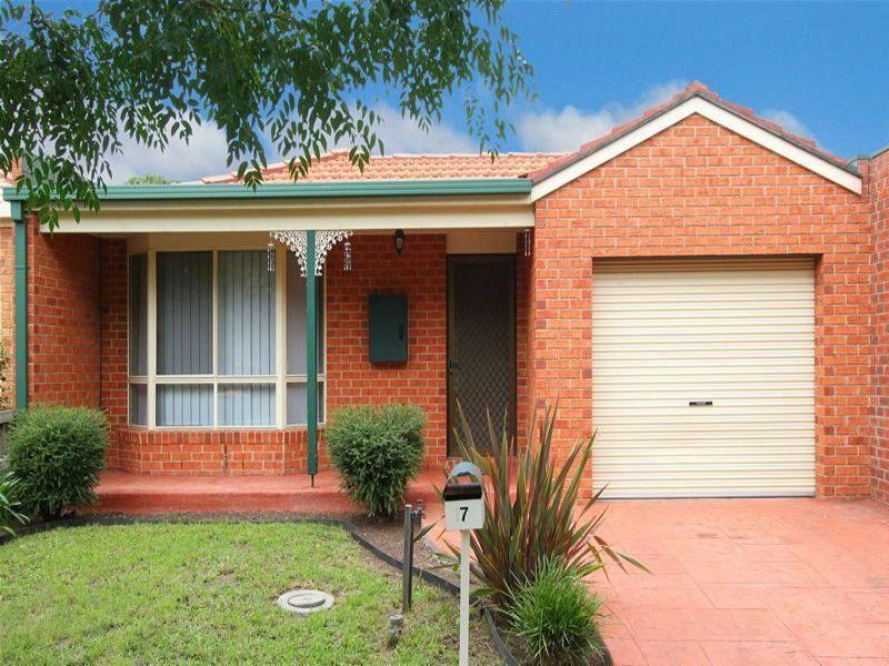 17 Melrose Place, Mill Park