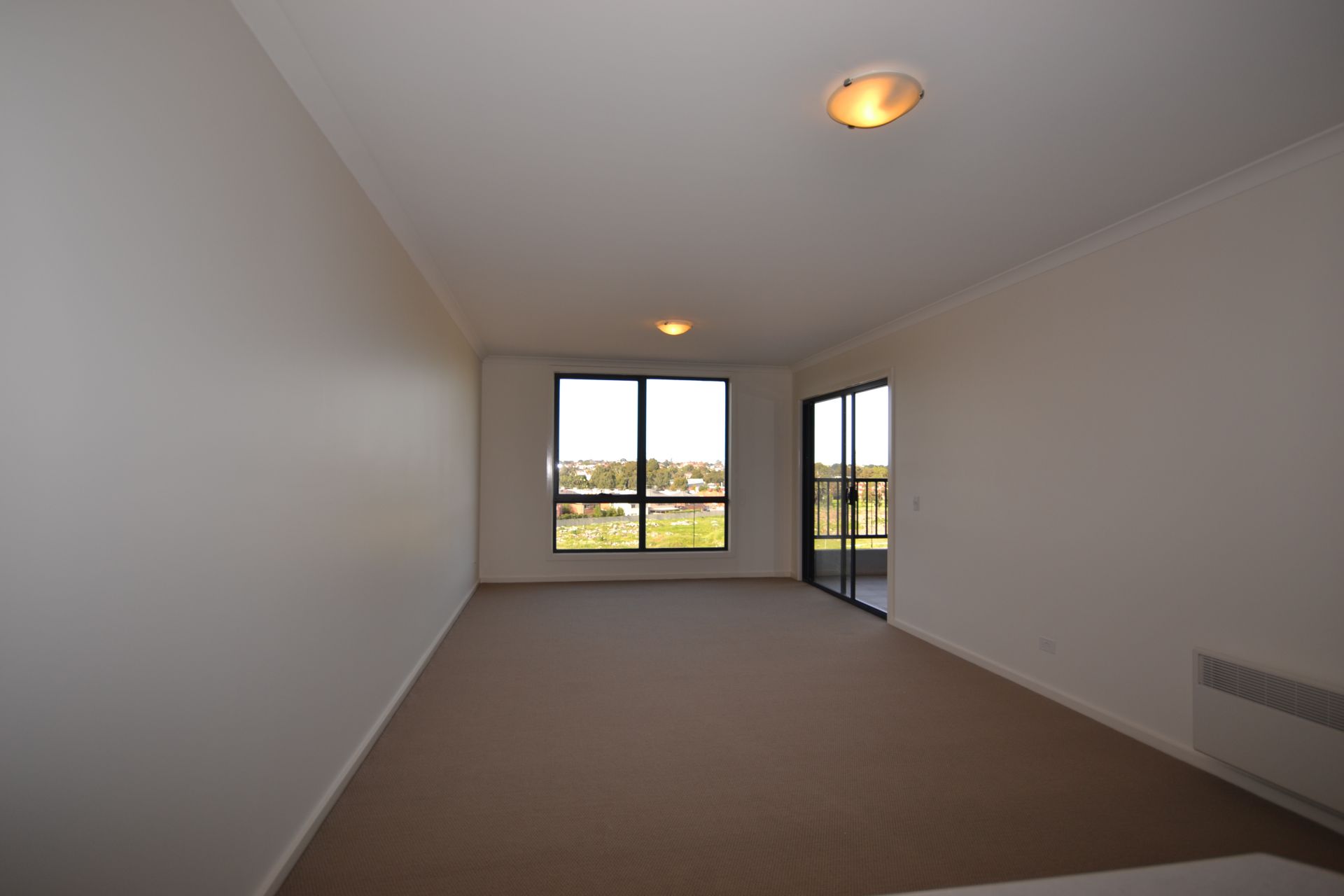 NEAR NEW AND SPACIOUS