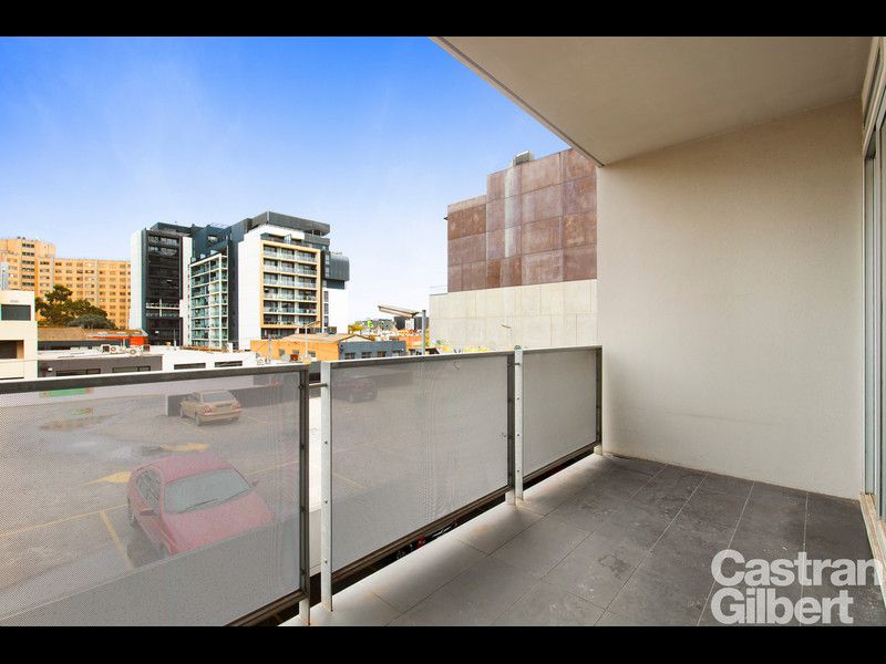 205/20 Garden Street, South Yarra - Thumbnail 4