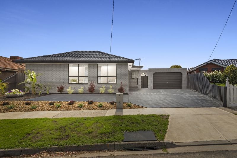 3 Plymouth Court, Epping