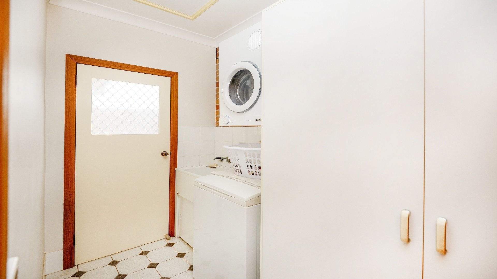 2/3 Honeysuckle Street, Sawtell NSW 2452