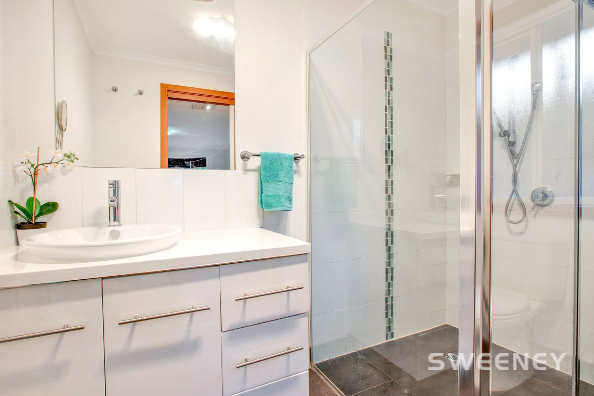 25 Hoddle Way, Altona Meadows - Thumbnail 6