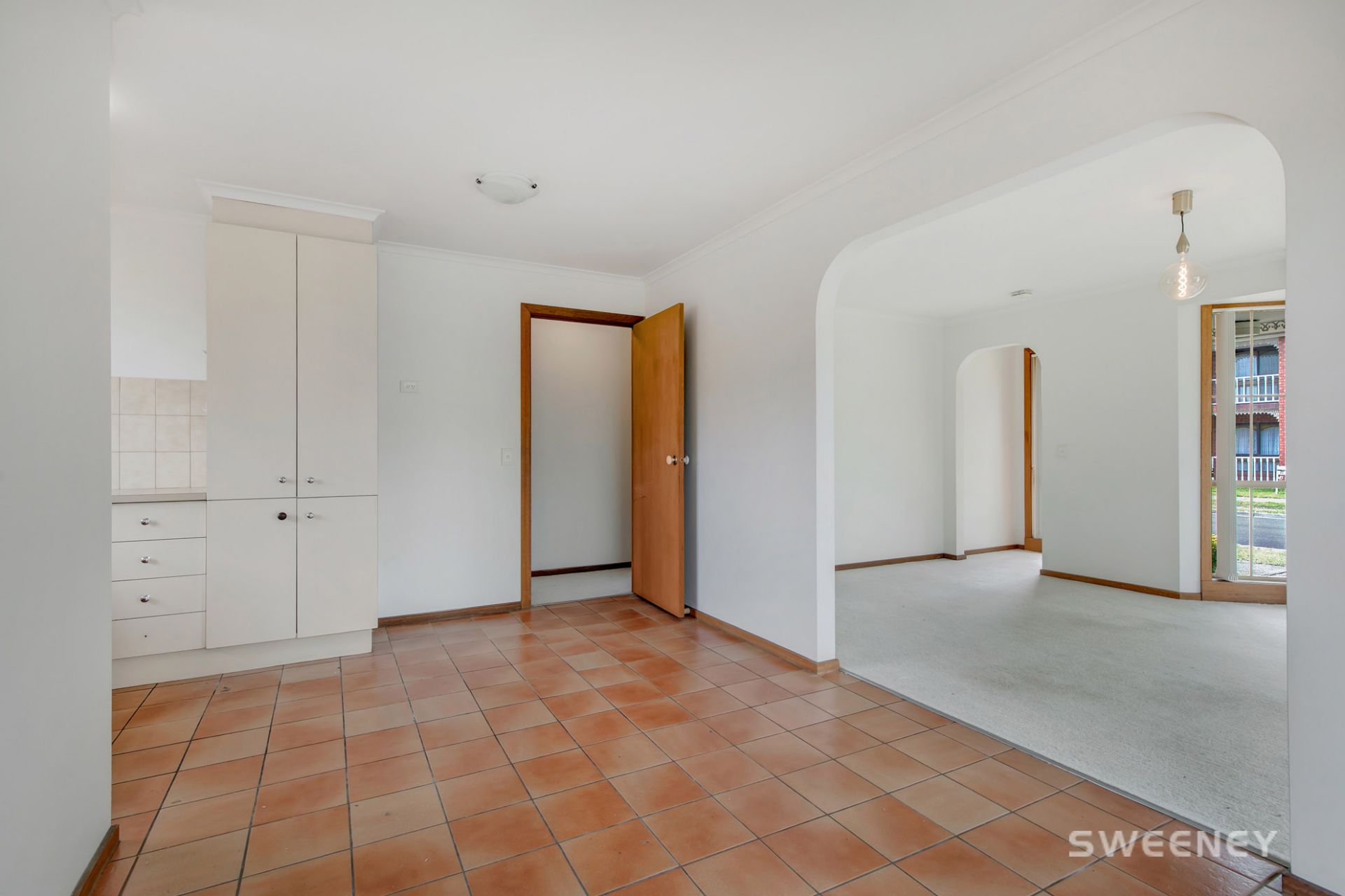1/1 Green Court, Altona - Thumbnail 7