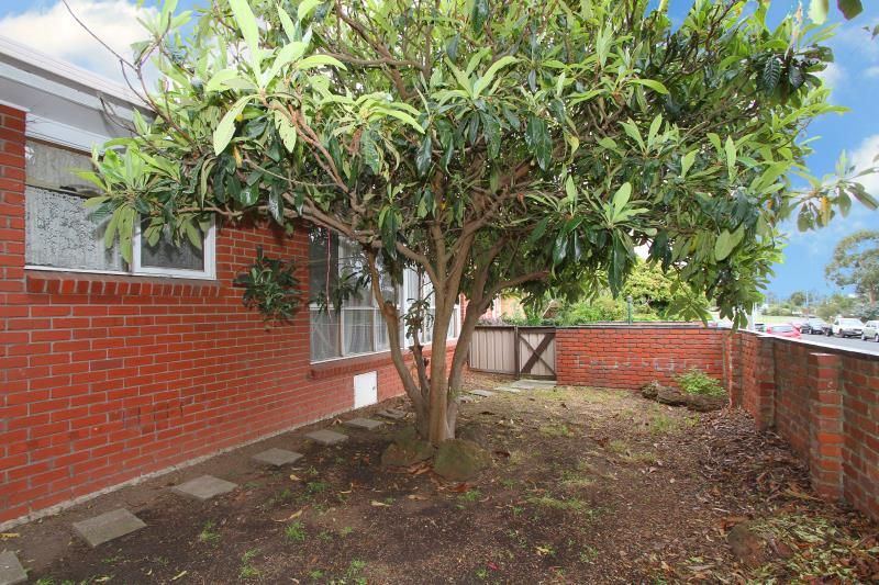 Spacious Unit In A Great Spot!