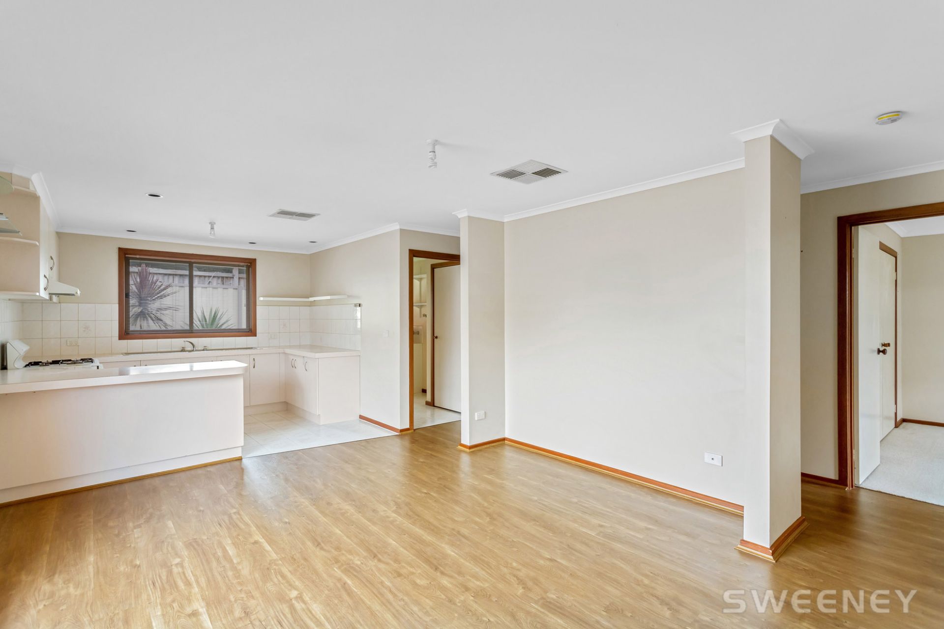 26 Polly Woodside Drive, Altona Meadows - Thumbnail 3