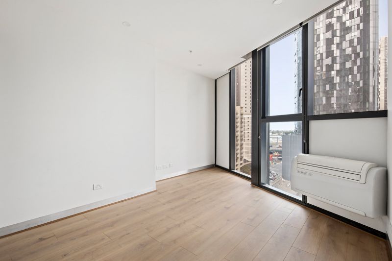 1103/33 Clarke Street, Southbank - Thumbnail 7