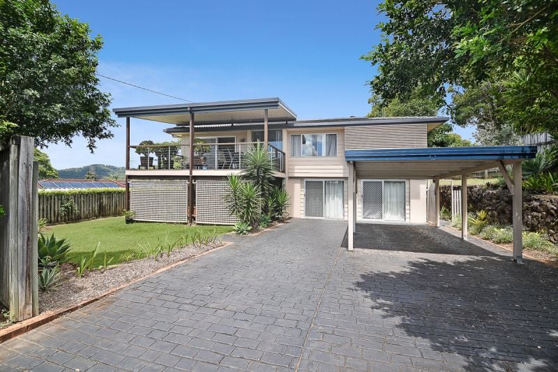 4 Robyn Street Nambour QLD, Nambour - Thumbnail 3