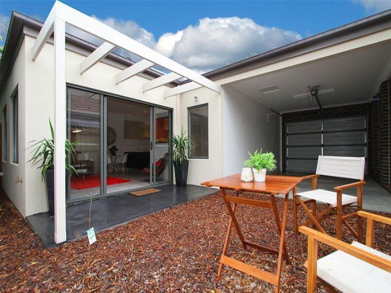 BRAND NEW, MODERN LIVING!