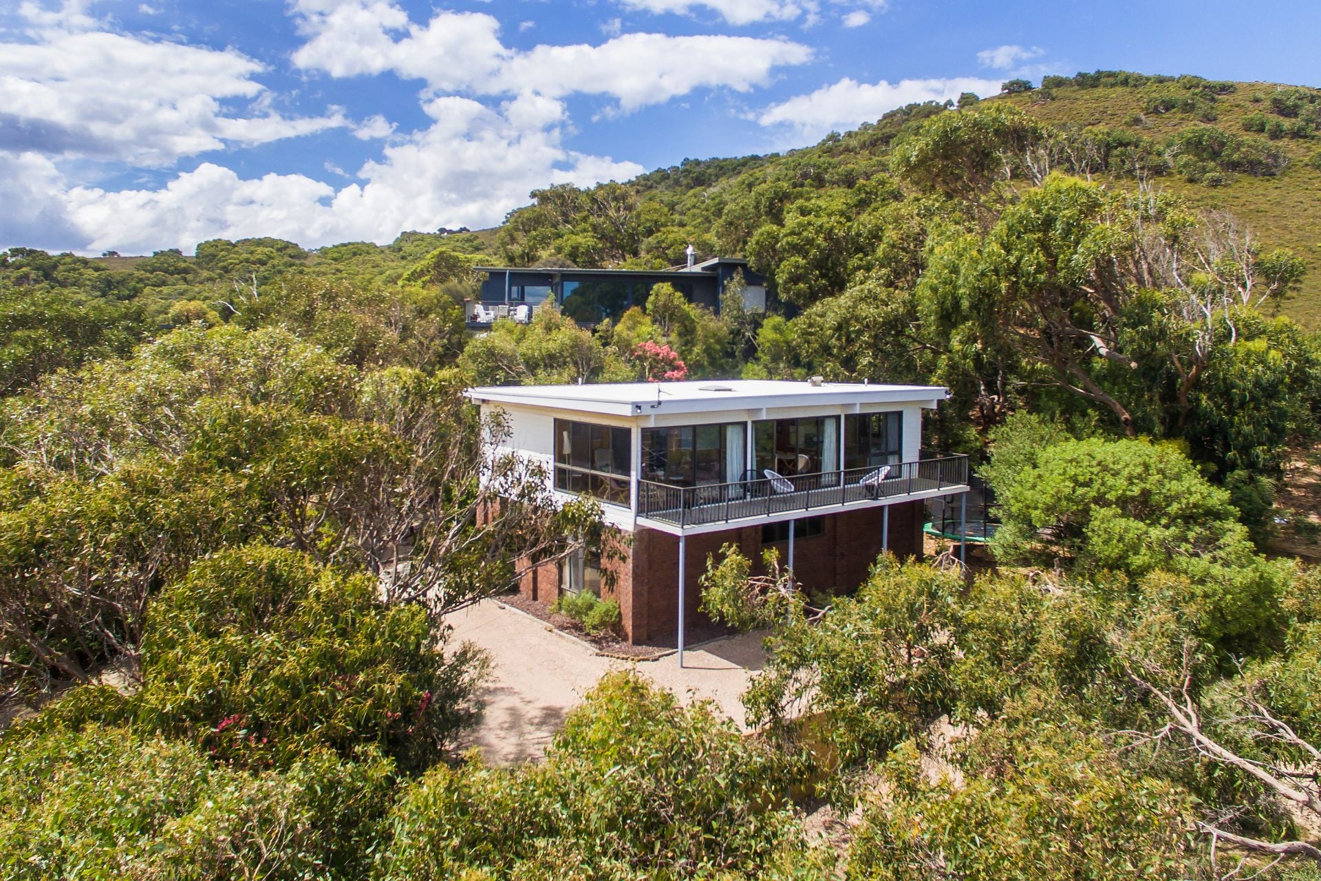 8 Old Coach Road, Moggs Creek - Thumbnail 3