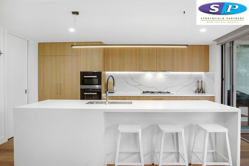 13 Fairway Circuit, Strathfield, Strathfield - Thumbnail 3