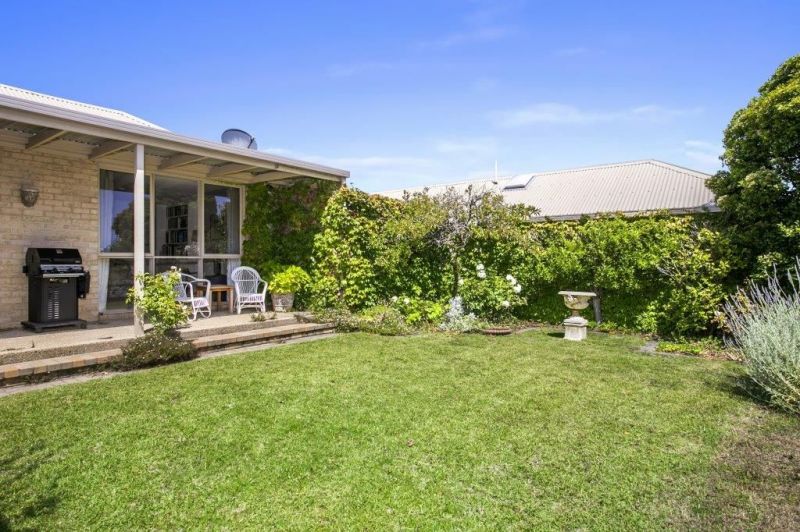3/12 Hitchcock Avenue Barwon Heads VIC, Barwon Heads - Thumbnail 4