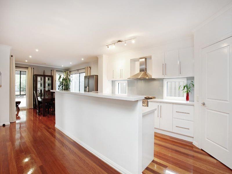 3 Cassan Way, Caroline Springs - Thumbnail 4