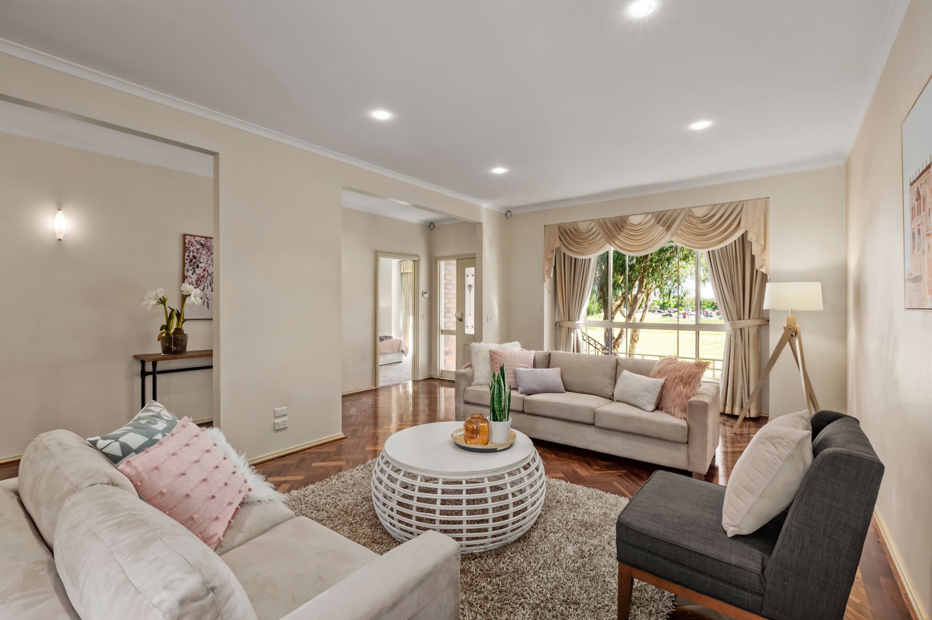 Auction 12th Feb @ 11.30am

Ideal Family Living – 4 Bedrooms / Rumpus Room / 682m2
