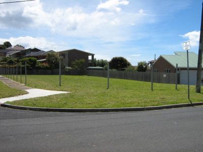 143 Ronald Street, DEVONPORT, Devonport - Thumbnail 2