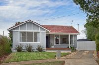 5 Roberts Court, Warragul VIC