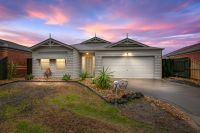 7 St Mellion Court, Cranbourne VIC, Cranbourne - Image 1
