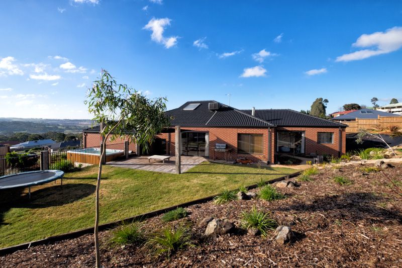 1 Golfers Nook, Bacchus Marsh - Thumbnail 3