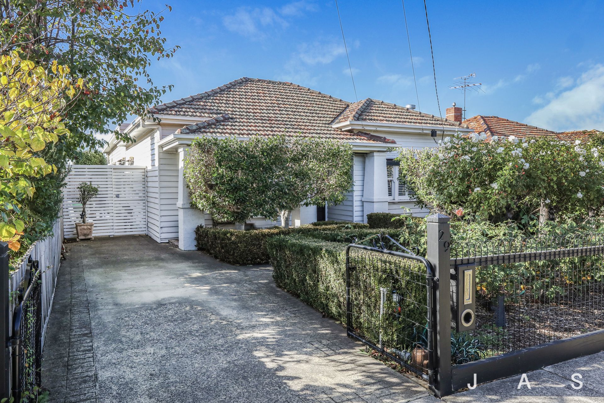 29 Adaleigh Street Yarraville VIC, Yarraville - Thumbnail 2