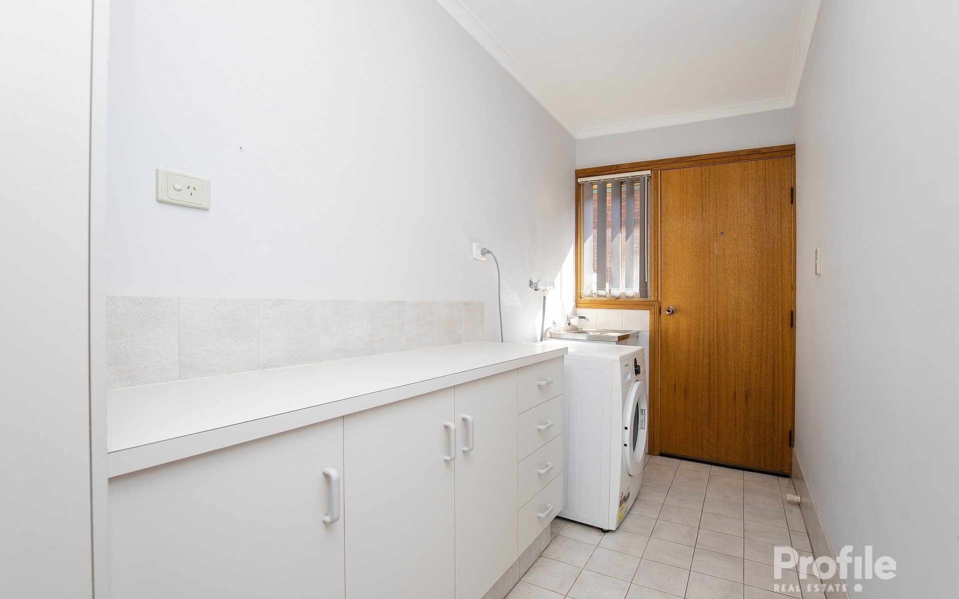 35 Admiralty Crescent  Seaford Rise 5169