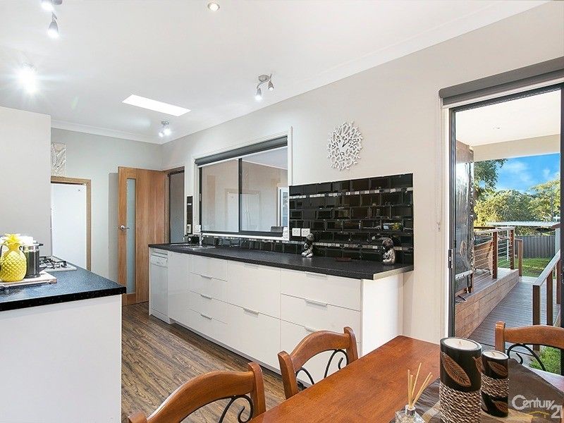 13 The Avenue, HEATHCOTE, Heathcote - Thumbnail 4