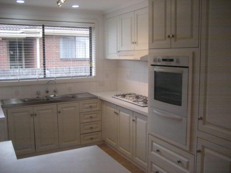 SPACIOUS 4 BEDROOM HOME IN A FANTASTIC LOCATION!
