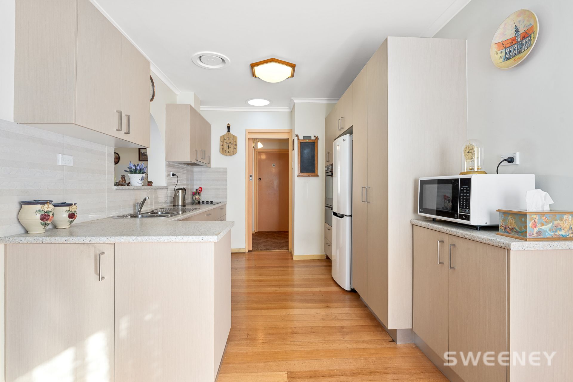 14 Cooper Avenue, Altona North - Thumbnail 4