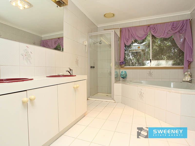 11 Weeroona Terrace, Altona Meadows - Thumbnail 5