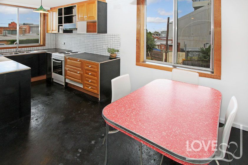 Refurbished Trendy Apartment in Envious Position!