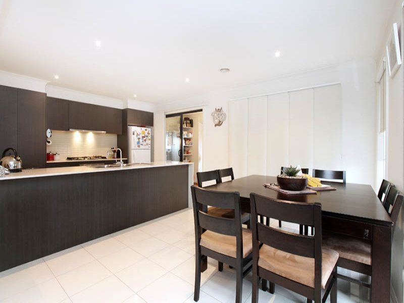 167 Tenterfield Drive, Burnside Heights - Thumbnail 4