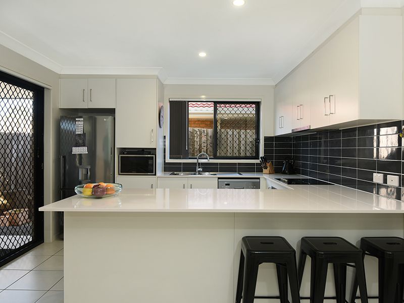4/276 Alderley Street, Centenary Heights QLD, Centenary Heights - Thumbnail 3