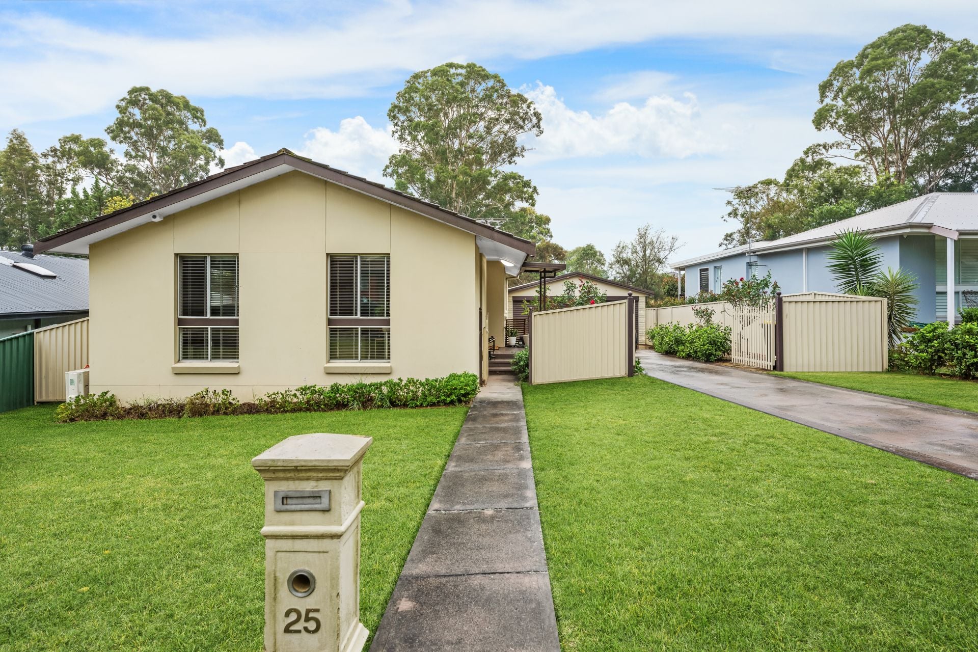 25 Templeton Road ELDERSLIE NSW, Elderslie - Image 1
