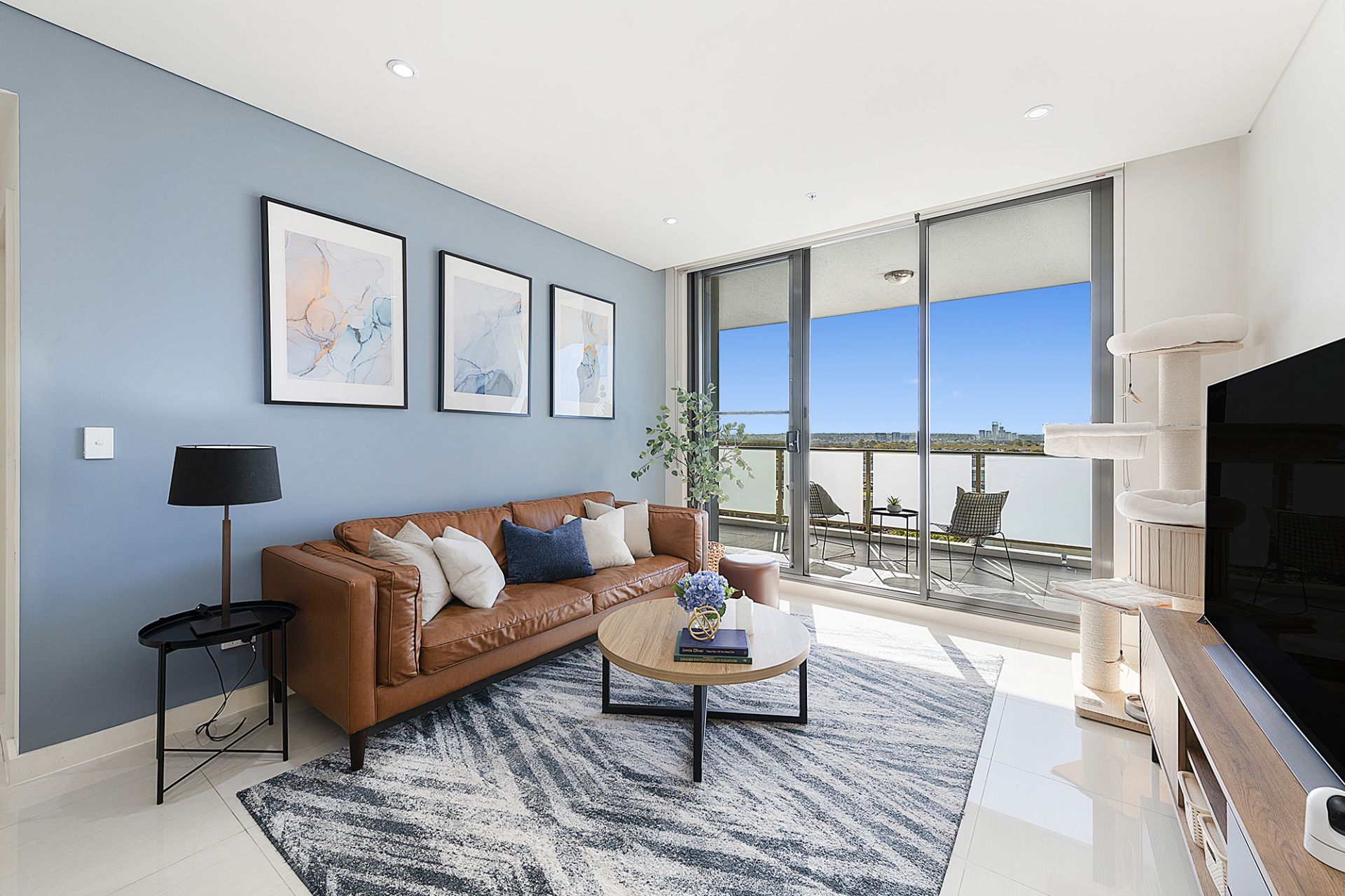 1010/4 Nipper Street, Homebush, Homebush - Thumbnail 2
