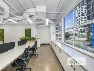TURN KEY OFFICE WALKING DISTANCE FROM CBD.