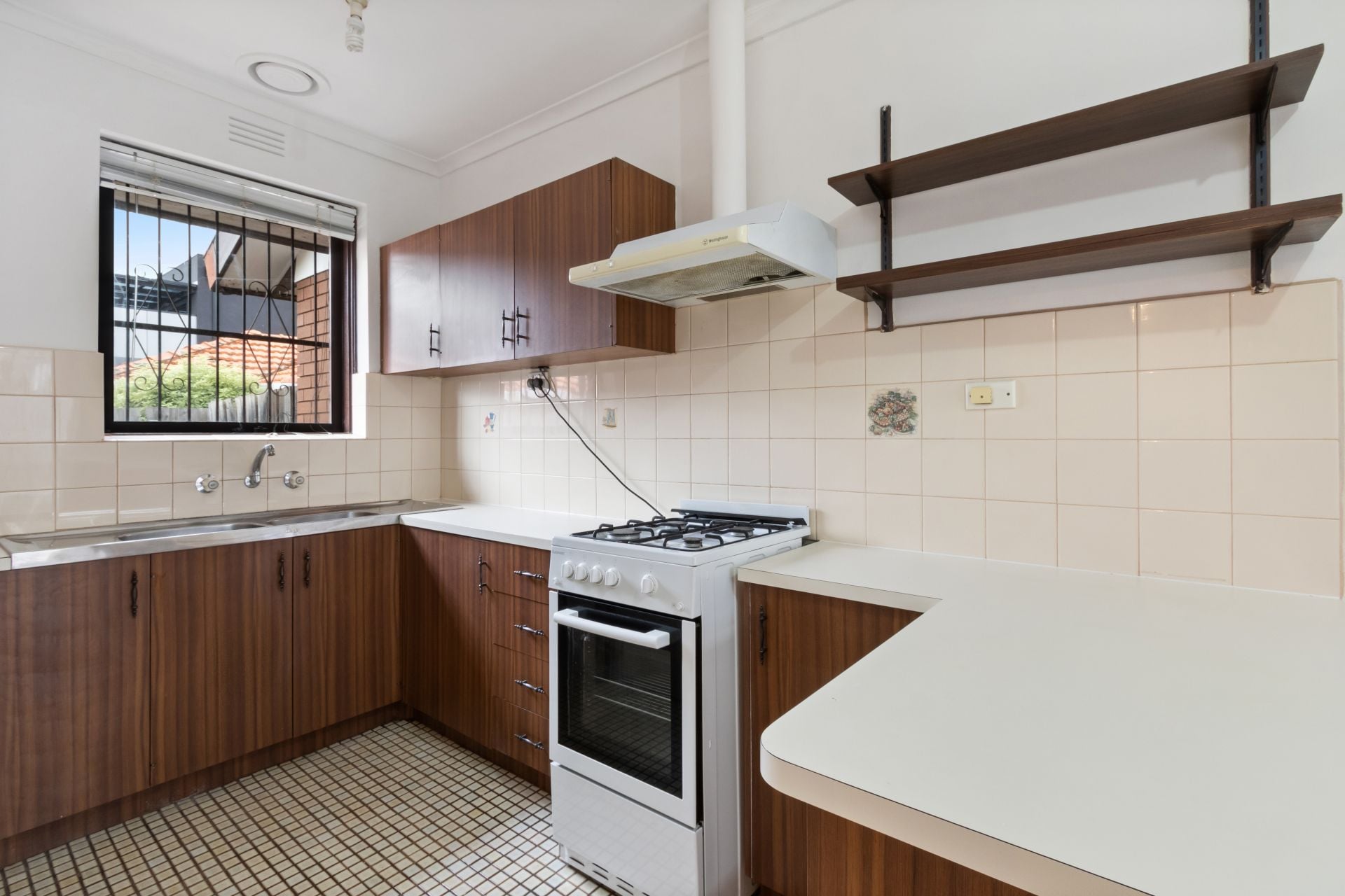 Centrally Located Unit