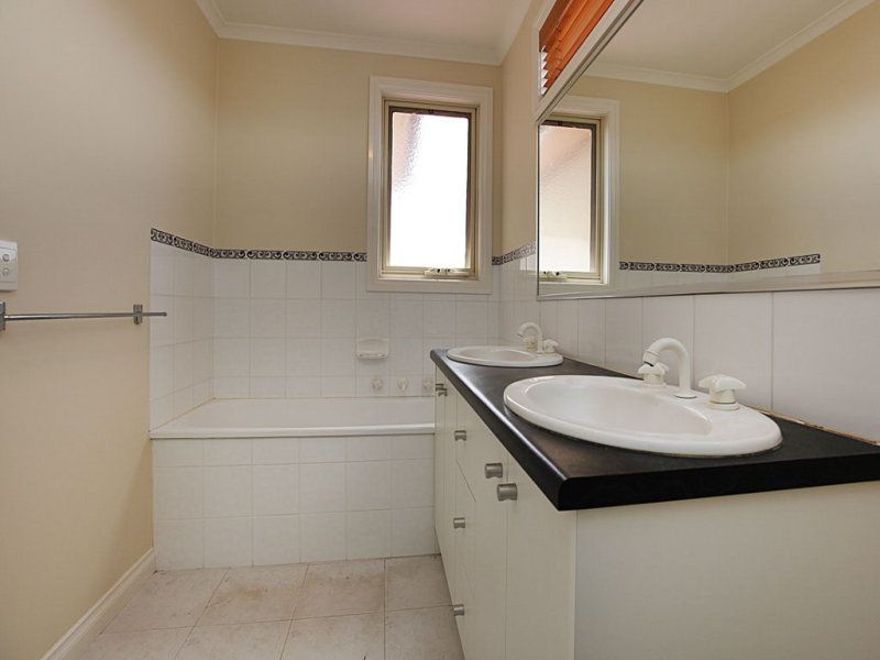 2B Reddrop Court, Altona Meadows - Thumbnail 8