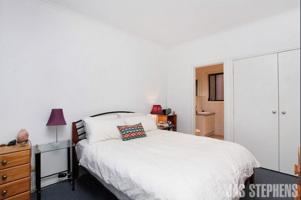 8 Buckingham Street Footscray VIC, Footscray - Thumbnail 5